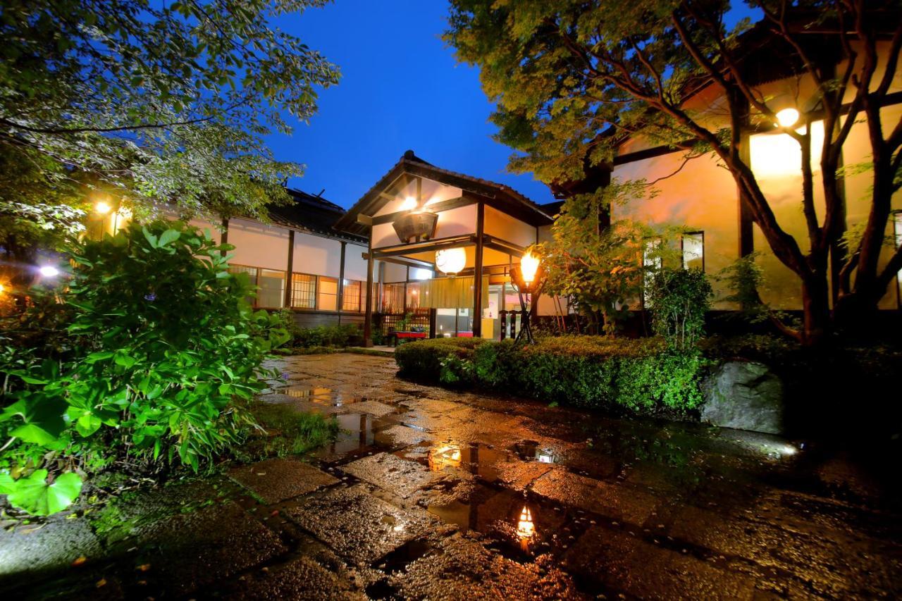 Sakura Sakura Onsen Hotel Kirishima Luaran gambar